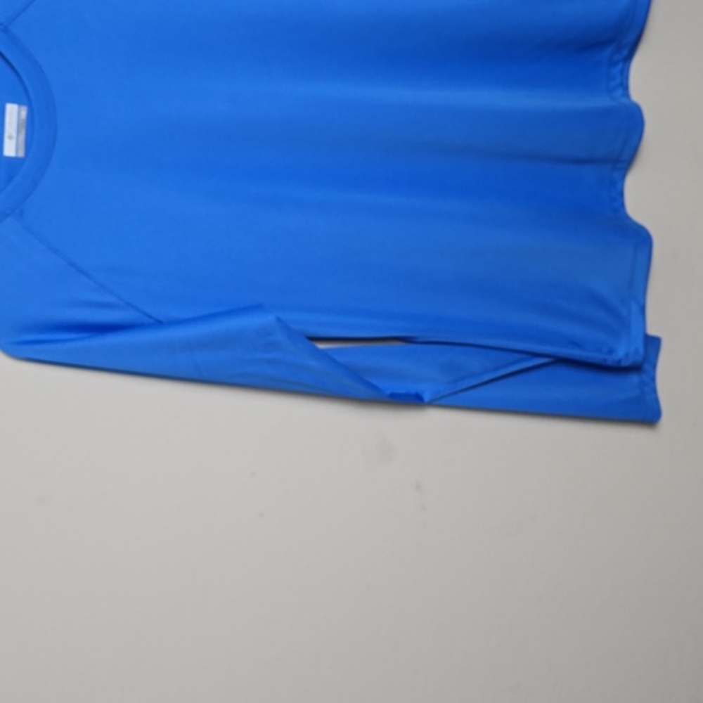 Men's Columbia  Shirt - Picture 3 of 5